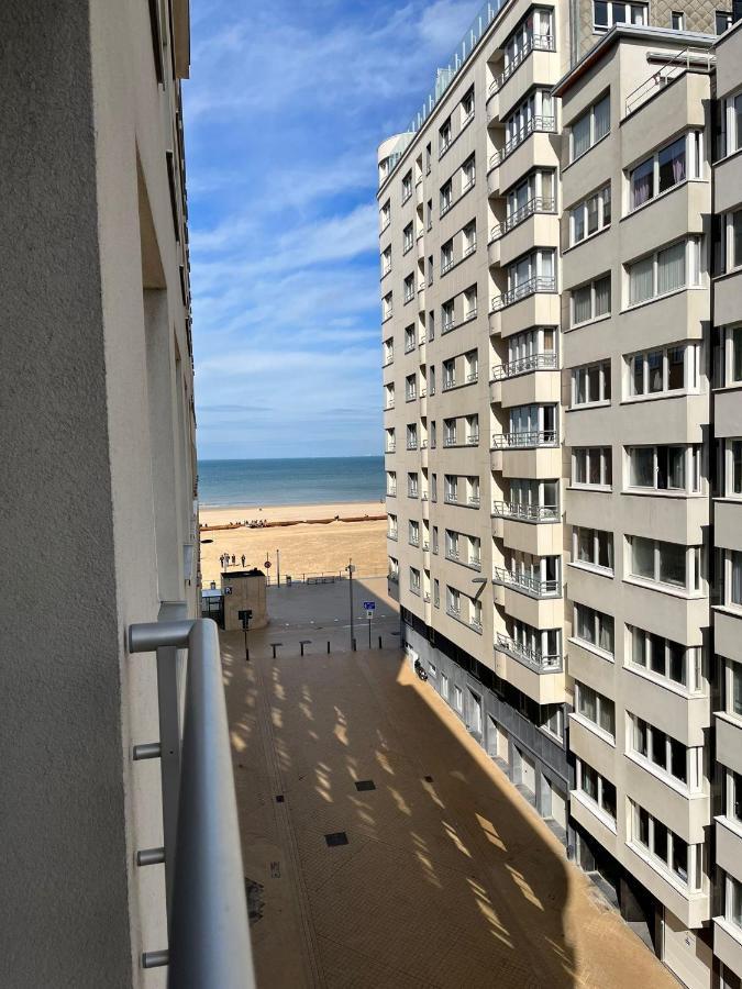 Portofino - Luxe Appartement Met Lateraal Zeezicht Ostende Kültér fotó